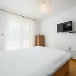 Premium Peschiera *
